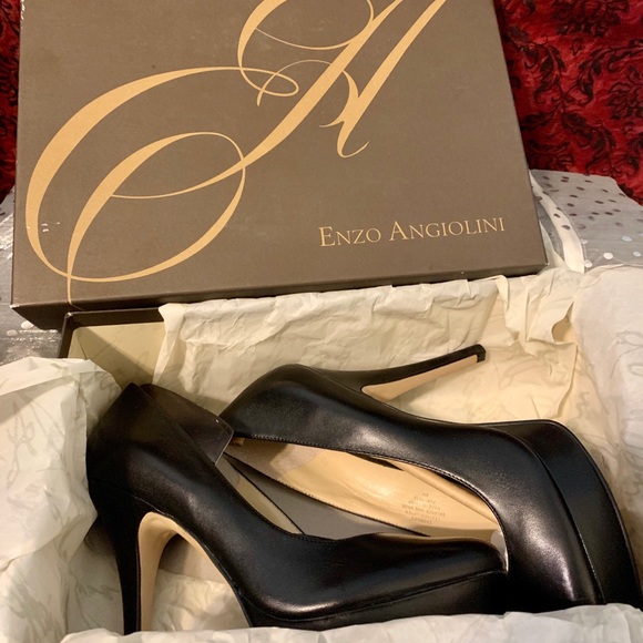 Enzo Angiolini black leather platform pumps size 8 - Picture 2 of 7